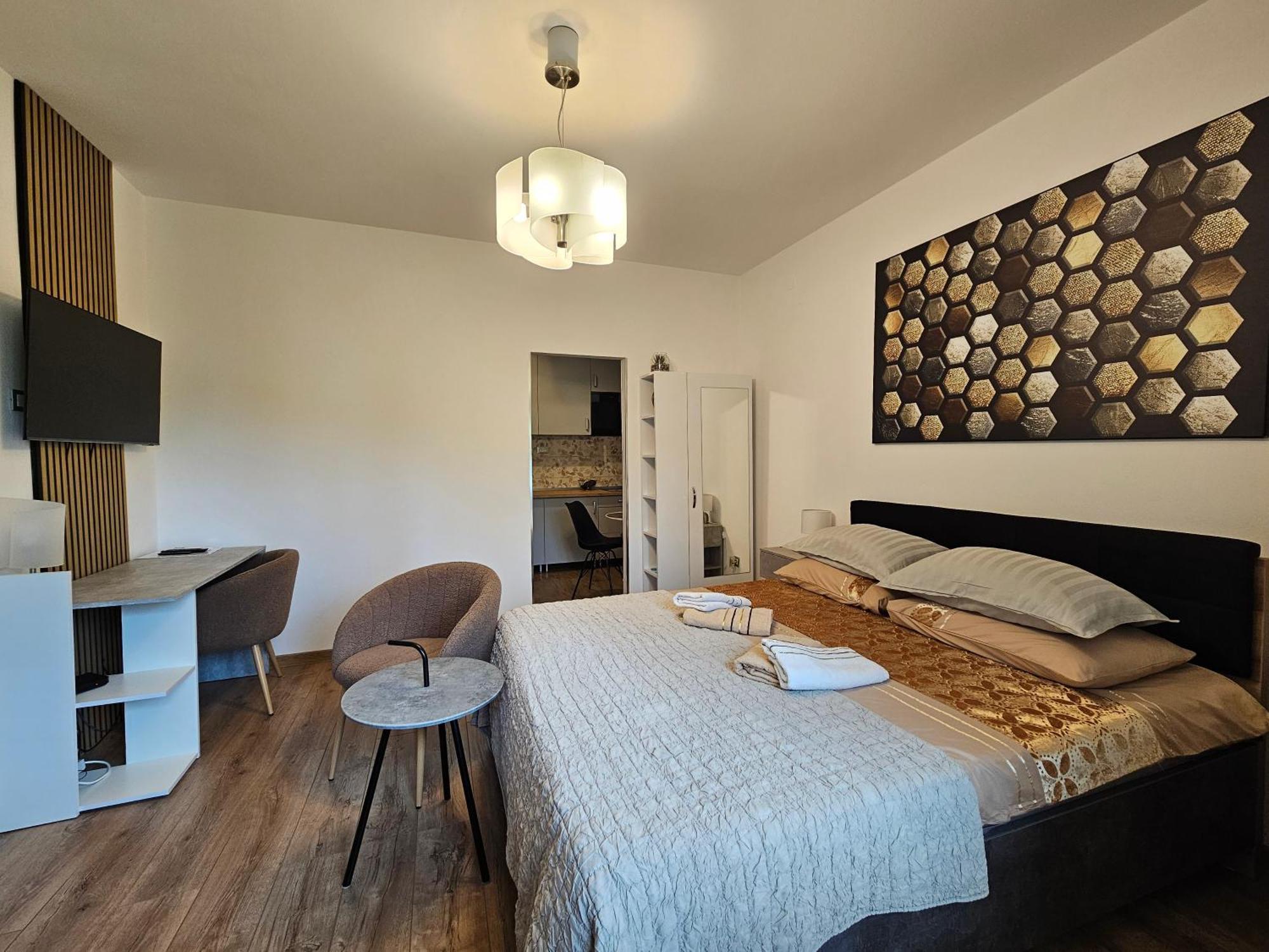 Zita - Heart Of Rovinj, Apartment For 2, Free Parking, 2Min Center, 5Min Beach Walk Exterior photo